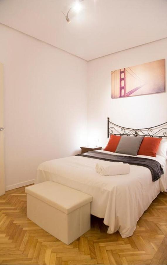 Un Elegante Piso Para Descubrir Μαδρίτη Εξωτερικό φωτογραφία